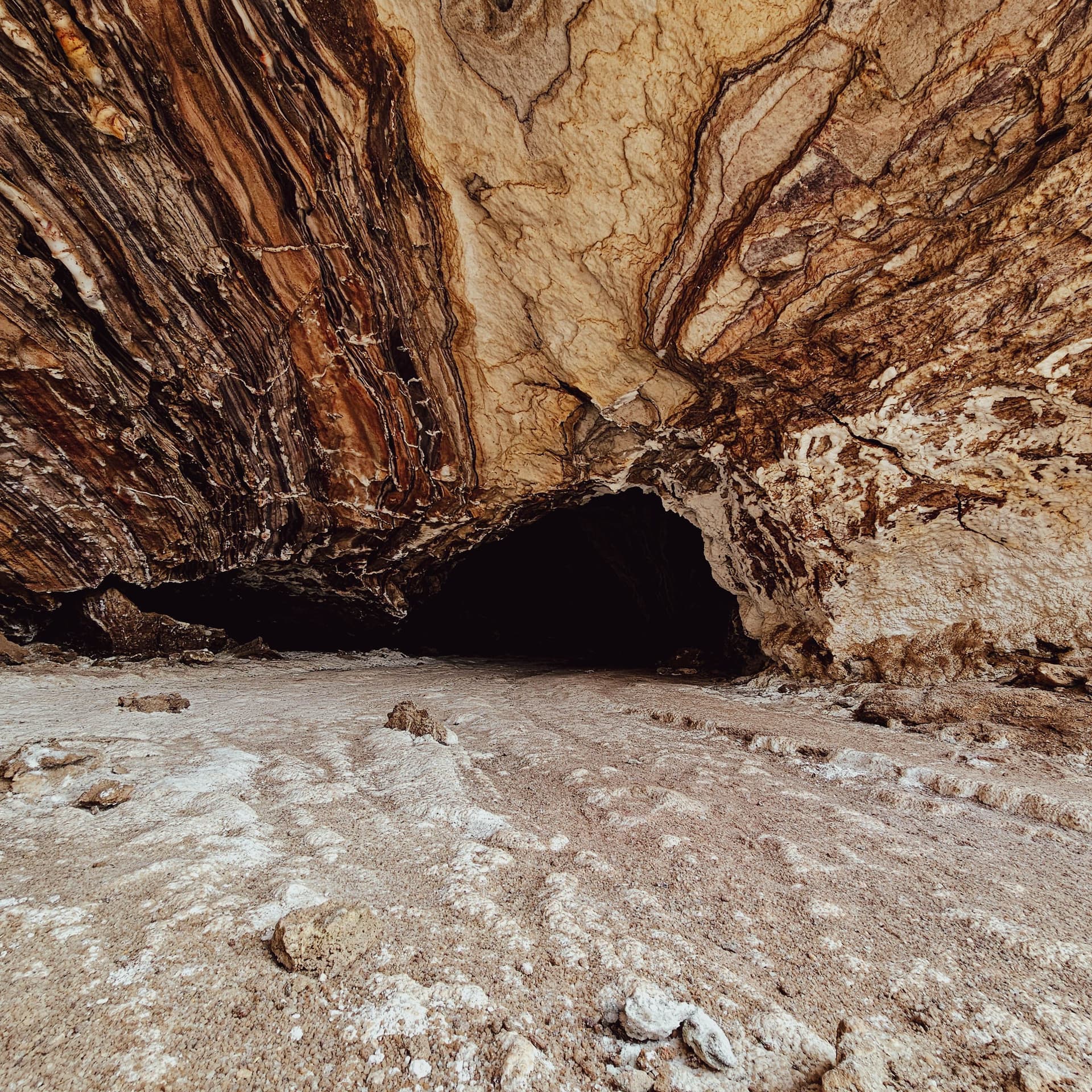 Namakdan Salt Cave (Qeshm)