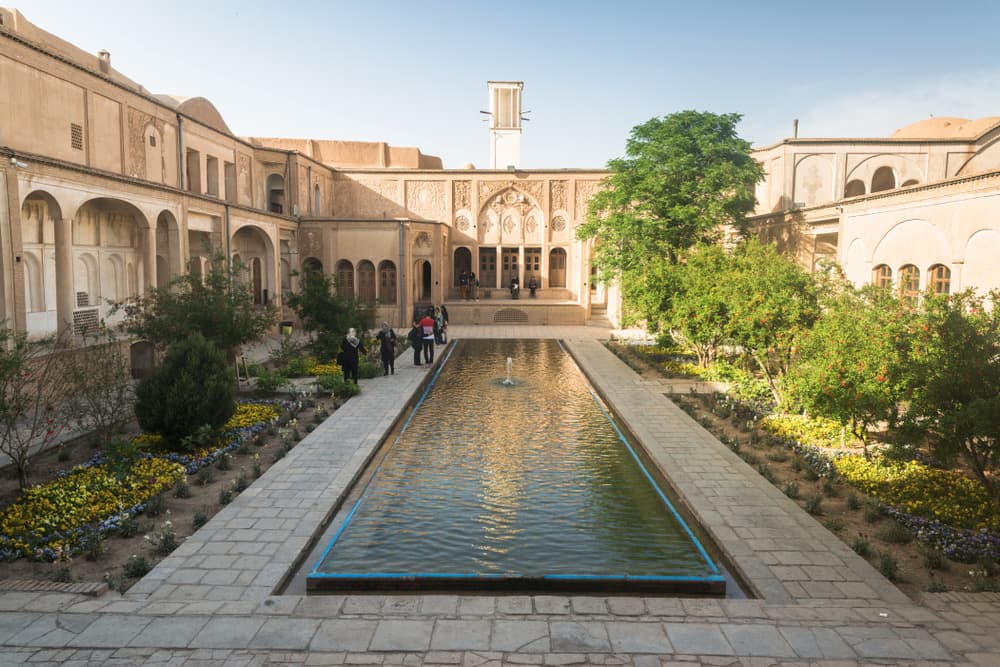 Boroudjerdi House: A Traditional Kashan Residence